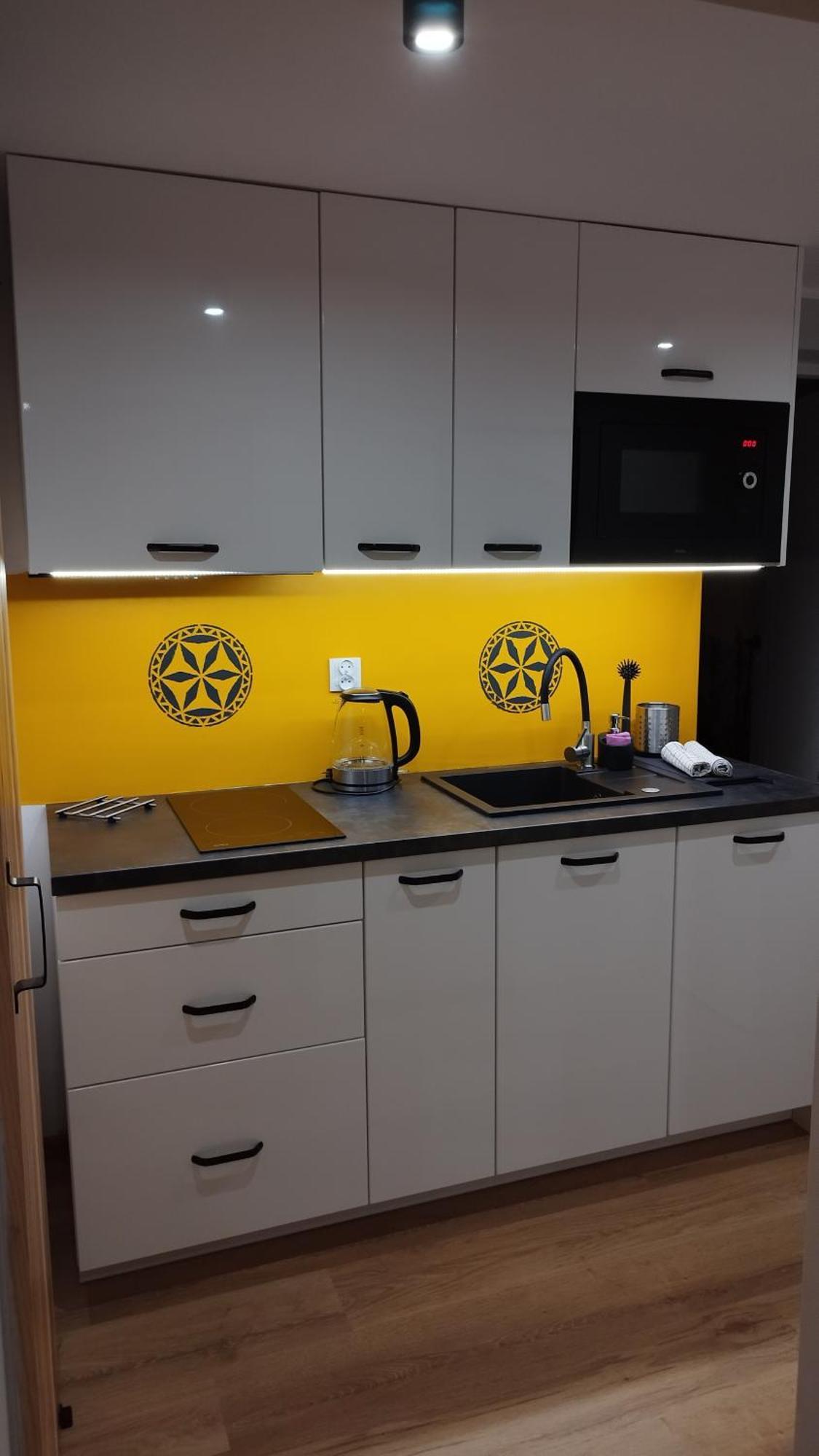 U Gazdy - Apartament Z Ogrodem I Tarasem , Przy Gondoli 什切尔克 外观 照片